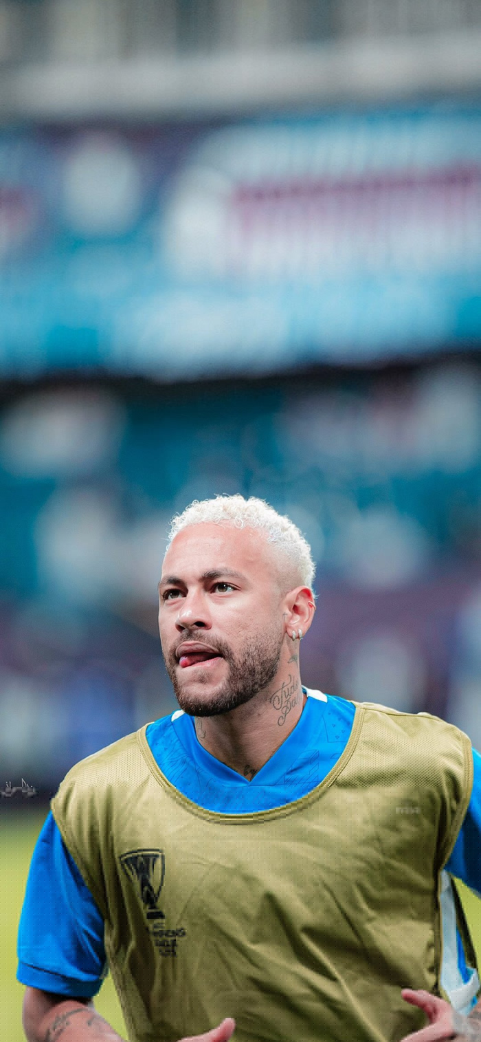 拓记为杨瀚森炮轰裁判荒唐！美媒再赞顶级策应天赋 斯帅回应显得无奈（拓记替杨瀚森怒批荒唐判罚，美媒再度盛赞顶级策应天赋，斯帅回应颇显无奈）