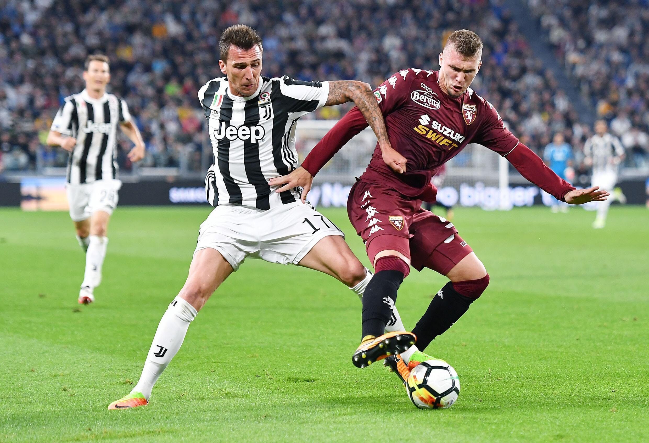 状态低迷遭遇三连平，皇马丢掉西甲积分榜榜首（三连平凸显状态低迷，皇马让出西甲榜首）