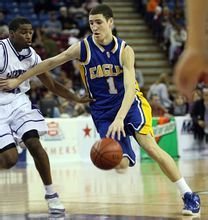 温馨！安东尼晒与孩子共度圣诞照片：圣诞快乐（暖心！安东尼晒与子女同庆圣诞合影，送上节日祝福）