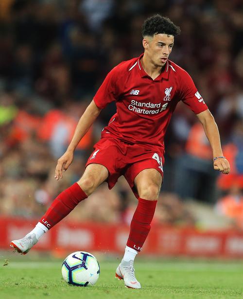 天空体育：阿森纳正与萨卡就一份长期合同进行谈判，进展顺利（天空体育：阿森纳与萨卡推进长期合约谈判，形势乐观）