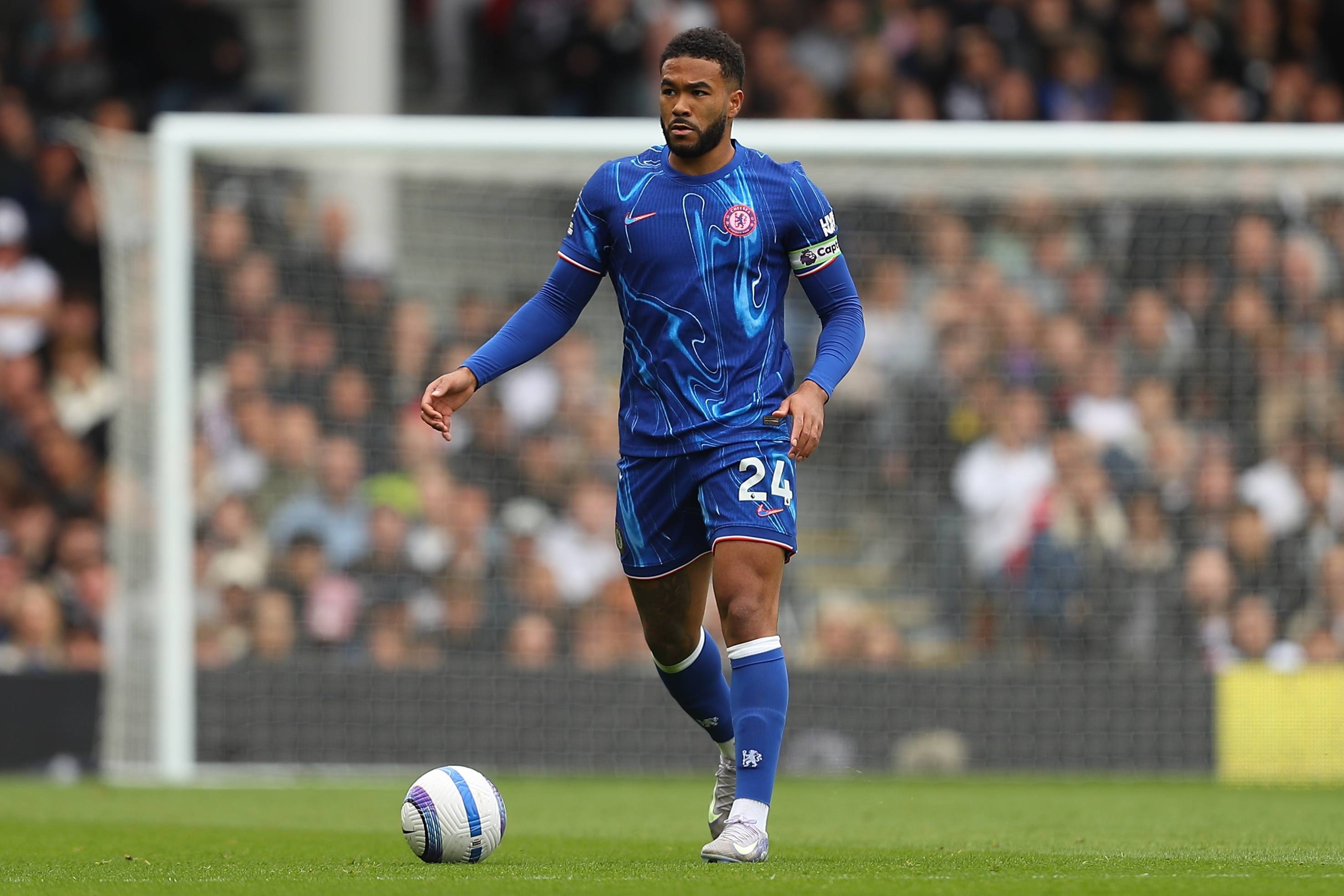 比萨vs帕尔马：恩佐拉、埃贝彻尔首发，马特奥-佩莱格里诺、阿德里安-贝尔纳韦出战（比萨对阵帕尔马：恩佐拉、埃贝彻尔先发，马特奥-佩莱格里诺与阿德里安-贝尔纳韦出战）