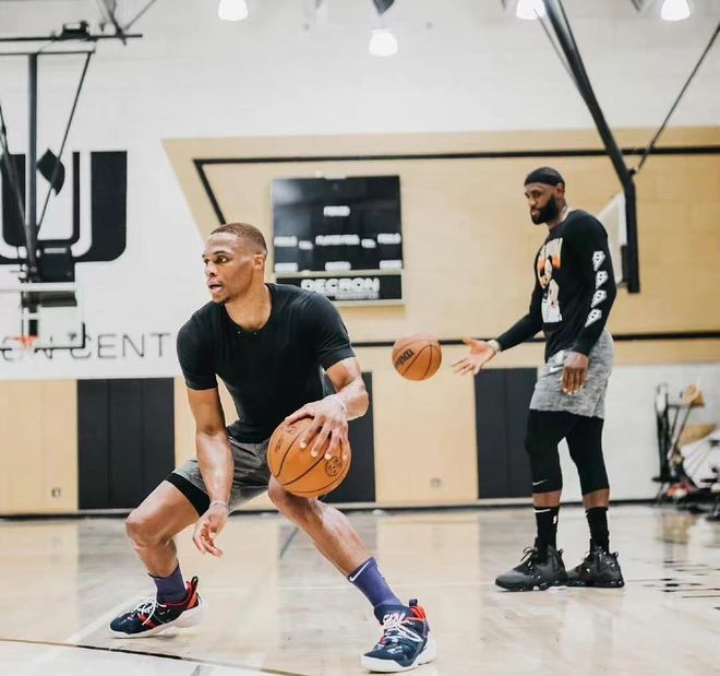 北控队伤员沈梓捷伤退，球队面临重大挑战（沈梓捷因伤退场，北控队遭遇严峻考验）