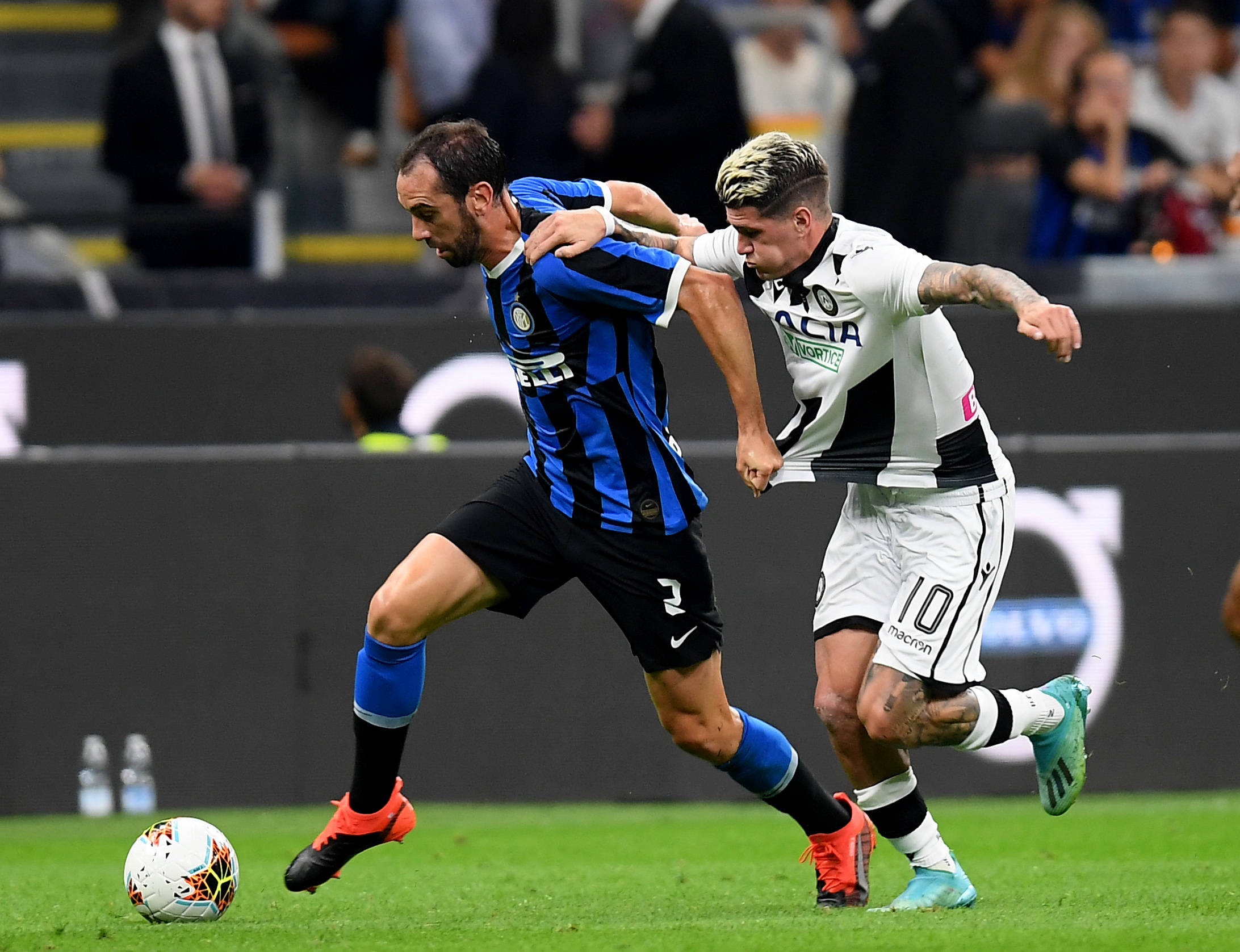 前挪威、丹麦主帅哈雷德在挪威时间本周四去世，享年72岁（前挪威与丹麦国家队主教练哈雷德于挪威当地时间周四逝世，享年72岁）