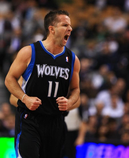 维蒂尼亚是第九位欧冠对英格兰球队戴帽球员，也是葡萄牙首人（维蒂尼亚欧冠对英格兰队戴帽，史上第九人且为葡萄牙首例）