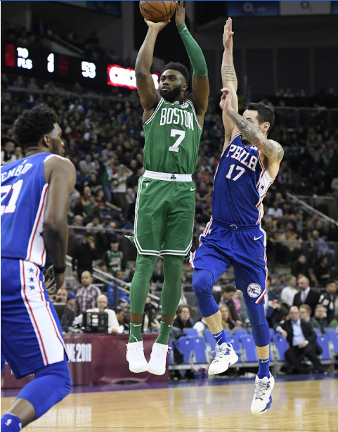 同名同命，皇社、埃瓦尔两位同名且曾同队的旧将今年先后辞世（同名曾为皇社、埃瓦尔并肩的两位旧将今年相继离世）