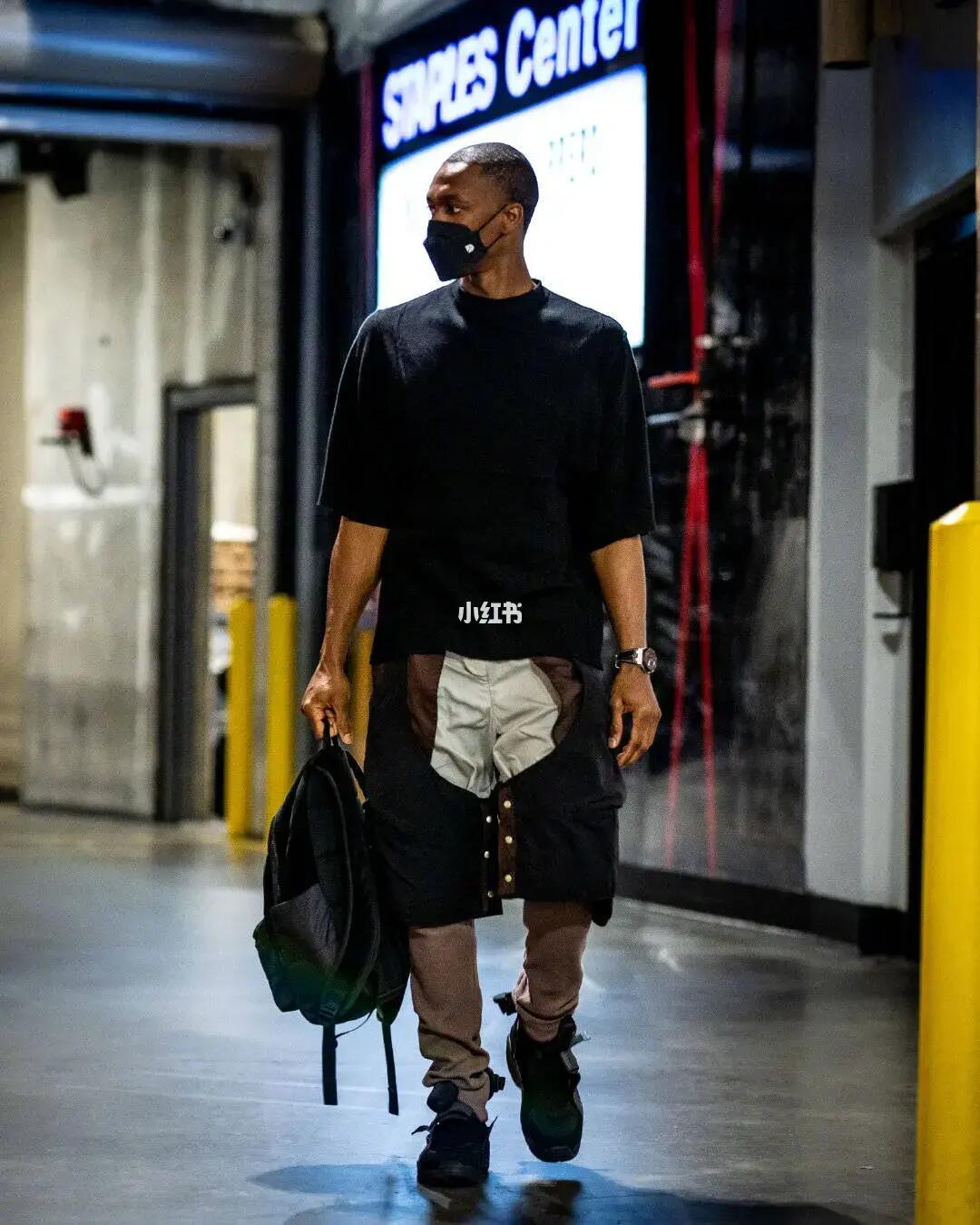 加纳乔点赞罗马诺动态，内容是切尔西已经将他列入引援名单（罗马诺动态获加纳乔点赞：切尔西把他列为引援目标）