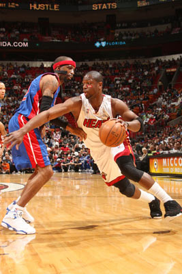 2025中足联颁奖会：泰山外援卡扎伊什维利获中超最佳球员（2025中足联年度颁奖：泰山外援卡扎伊什维利荣膺中超最佳球员）