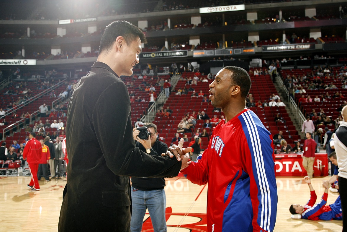 王洪亮：世少赛没有遗憾；女足趋势是控球打转换和对抗男子化（王洪亮：世少赛无憾；女足正朝控球、快速转换与对抗更趋男子化发展）