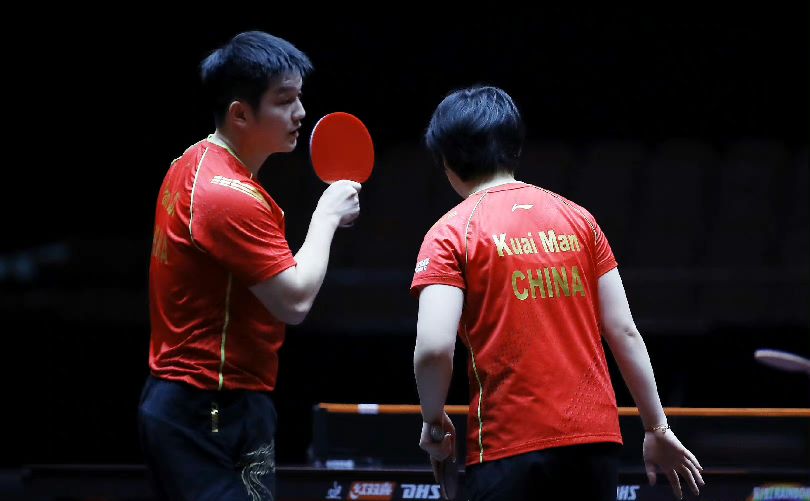 豪车被关注 豪车被关注